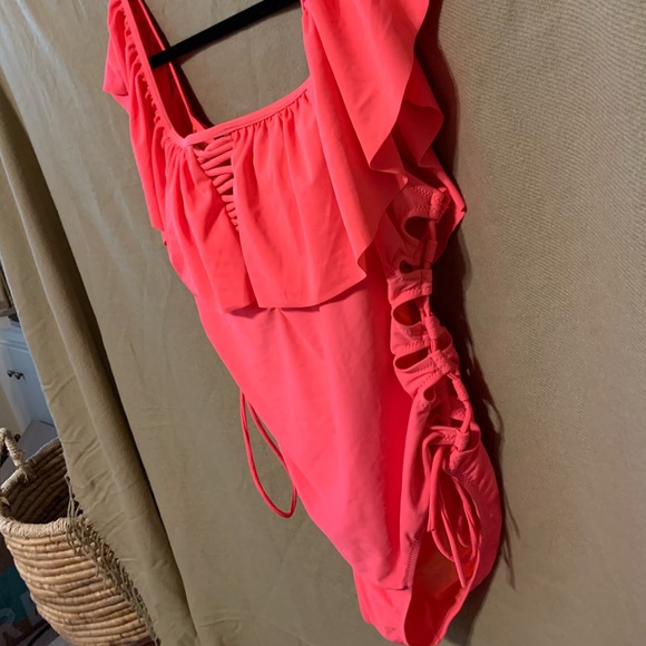 Sz 1X Coral Tropics Apollo coral pink one piece swimsuit - Picture 2 of 11